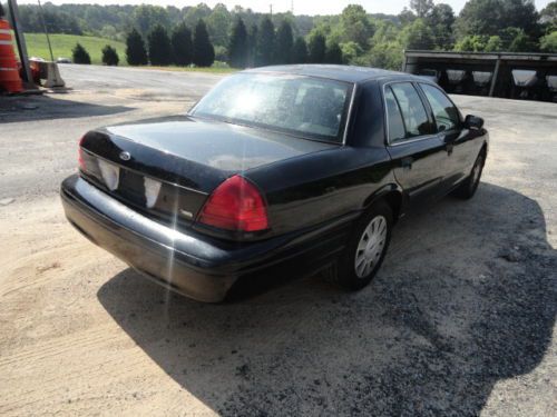 2009 Black Ford Crown Victoria 4 Door Sedan One Owner, image 4