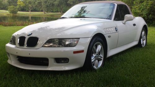 2001 bmw z3 roadster convertible 2-door 2.5l automatic