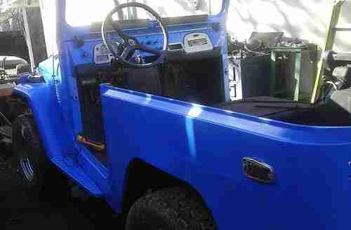 1976 Toyota FJ40 Land Cruiser Project 4x4, image 2