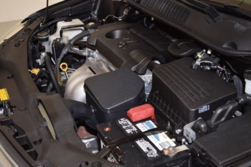 FWD I4 CD ABS Brakes Air Conditioning Alloy Wheels AM/FM Radio Cargo Area Cover, US $16,999.00, image 24