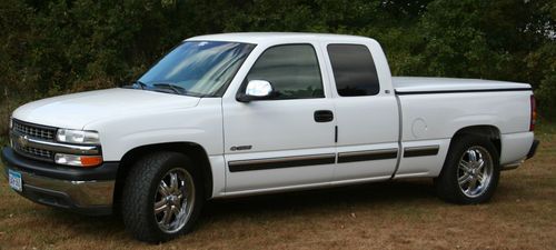 2000 chevrolet silverado 1500 ls extended cab pickup 3-door 5.3l