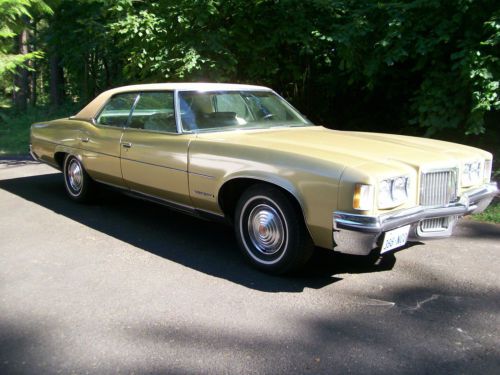 1972 pontiac bonneville base hardtop 4-door 7.5l