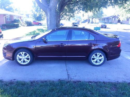 2012 ford fusion se sedan 4-door 3.0l