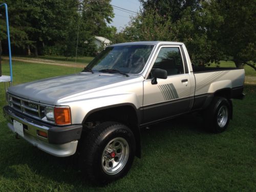 1987 toyota pickup 4x4