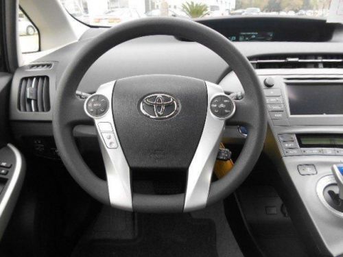 2014 toyota prius two