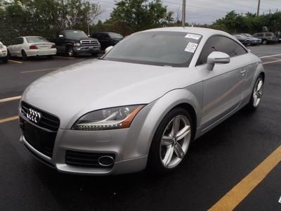 Awd, garage opener, satellite radio, factory warranty low miles