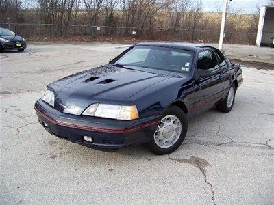 88 tbird ultra low miles original turbocharged bucket seats center console