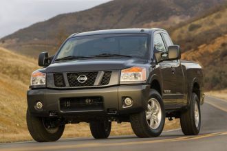 2010 nissan titan