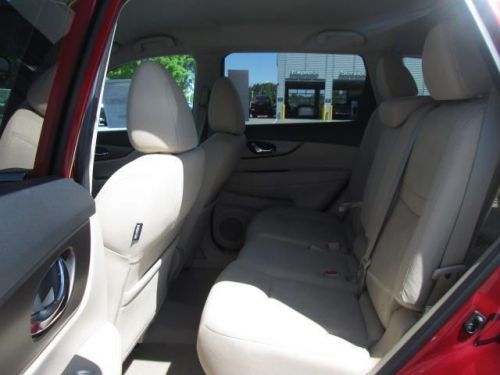 2014 nissan rogue sv