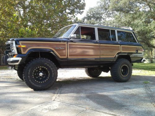 1989 jeep grand wagoneer base sport utility 4-door 5.9l