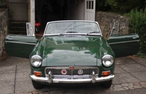 1967 MGB Roadster - In British Racing Green. Beautiful, Reliable Driver, image 3