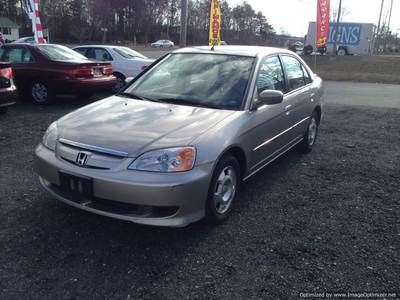 Automatic, one owner, gas saver 40 mpg, reliable, low miles ***no reserve***