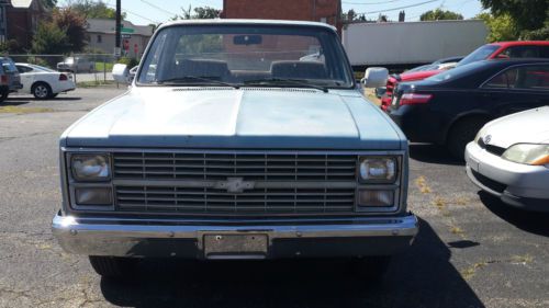 1984 chevy c10 long bed , 73,180 miles , 350 motor / 350 turbo transmission