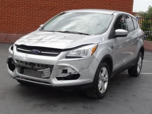 2013 ford escape se 4wd damaged repairable salvage rebuilder priced to sell!