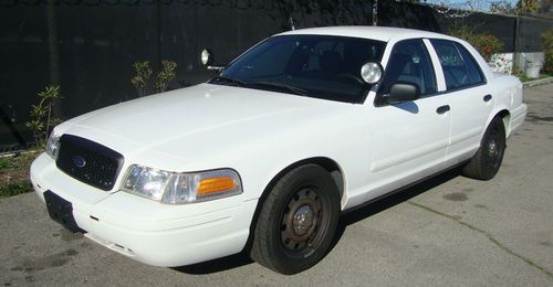 2008 ford crown victoria police interceptor white le edition 92k miles