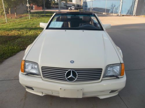 1990 Mercedes-Benz SL500 Hard Top Convertible, Only 35,000 Miles !!! No Reserve!, image 4