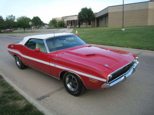 1970 dodge challenger r/t convertible &#034;public relations car!!&#034; 440 auto. loaded!