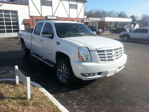 2008 chevrolet silverado 2500 hd lt 4-door 6.6l ** 2010 escalade conversion **