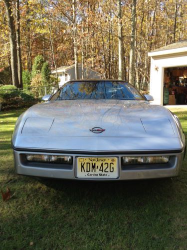 1987 chevrolet corvette base hatchback 2-door 5.7l