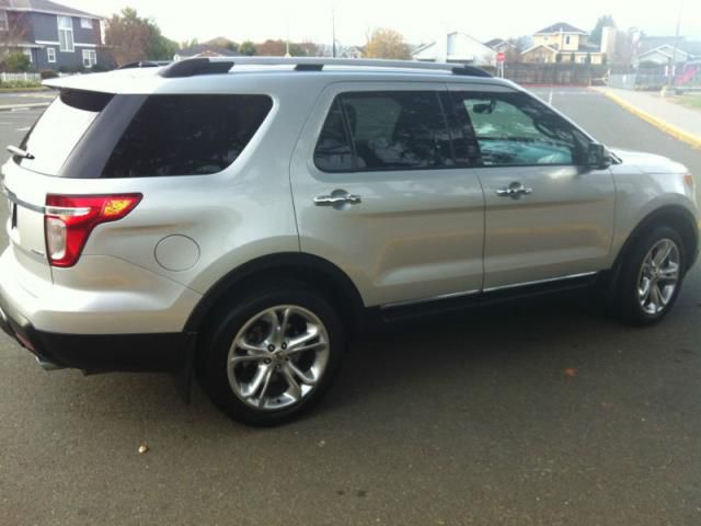 2011 - ford explorer