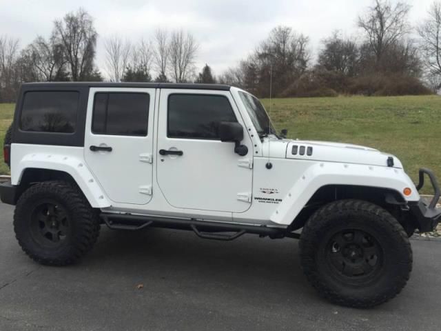 Jeep: wrangler unlimited sahara sport utility 4-do