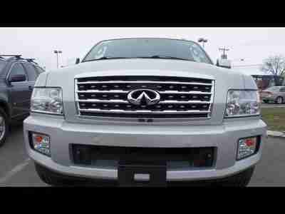 AWD/ 5.6L V8/ Back Up Camera/ Satellite Radio/ BOSE Audio Leather/ Moonroof, image 2