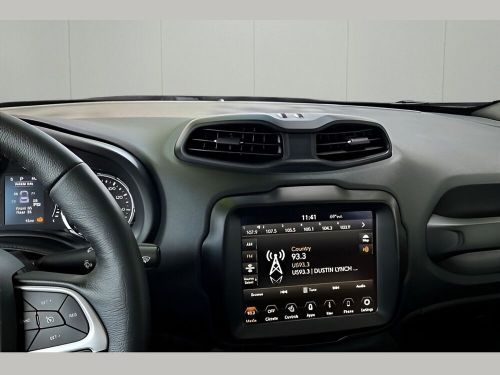 2023 jeep renegade latitude 4x4