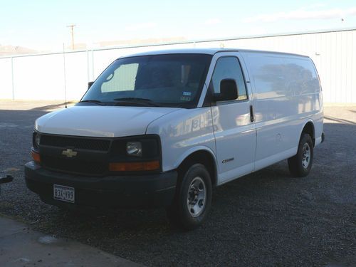 Gmc savanna 2500 cargo van