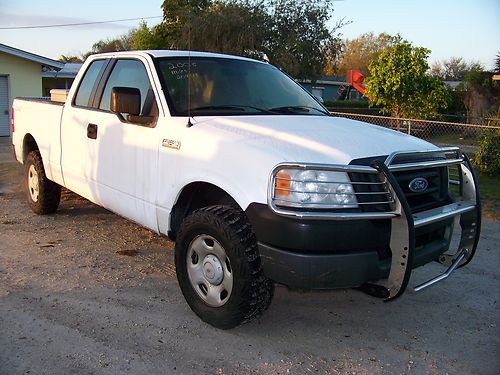2005 ford f-150 xl extended cab pickup 4-door 4.6l