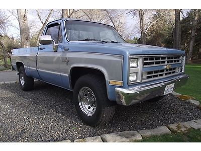 ** beautiful 2-owner big block 454 c20 chevy silverado truck