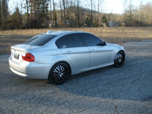 2007 bmw 328i base sedan 4-door 3.0l titanium silver with nav. and wheels