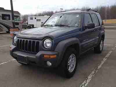 02 03 04 JEEP LIBERTY SPORT 4X4 , AUTOMATIC SUNROOF,LOOKS AND RUNS GREAT !!!, image 2