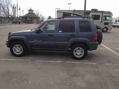 02 03 04 JEEP LIBERTY SPORT 4X4 , AUTOMATIC SUNROOF,LOOKS AND RUNS GREAT !!!, image 9