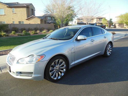 2009 jaguar xf premium luxury sedan 4-door 4.2l