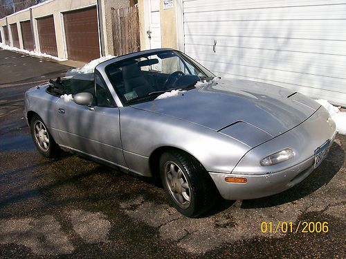 1991 mazda miata se convertible 2-door 1.6l