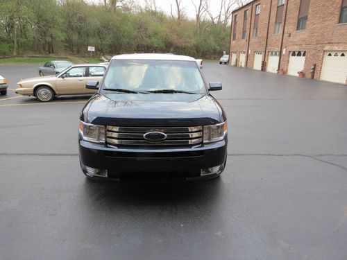 2010 ford flex sel low reserve