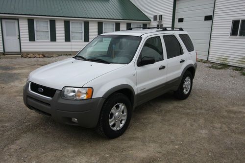 2002 ford escape xlt 4dr 4x2 suv 3.0l v6, white, 81k miles, 2nd owner, nice!