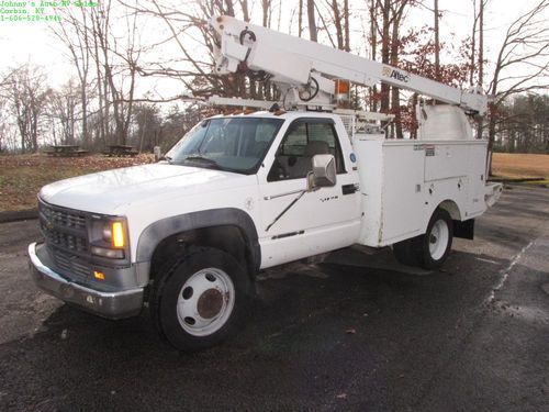 1996 chevrolet c3500 heavy duty bucket truck w/ 6.5 liter turbo diesel