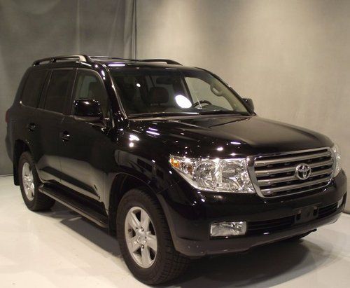 2009 09 toyota land cruiser suv black/tan 71k miles 1 owner clean carfax +tv pkg