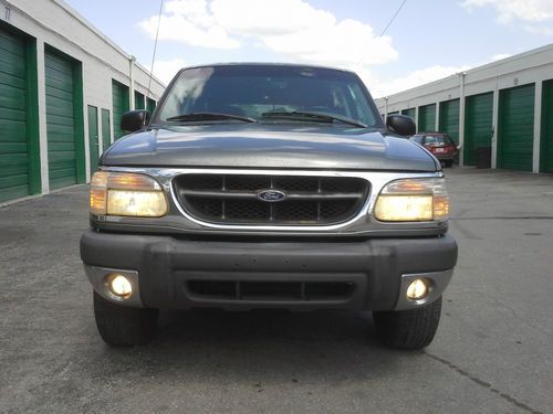 1999 ford explorer xlt sport utility 4-door 4.0l