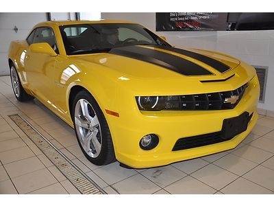 6.2l v8 low miles mileage yellow black leather power windows locks seats cd mp3