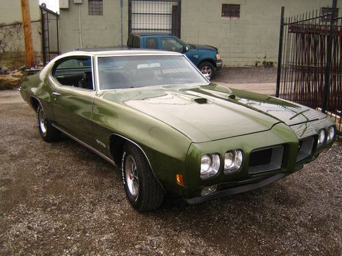 1970 pontiac gto ,rust free,straight nice!! phs documented drive anywhere