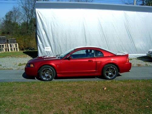 2004 ford mustang svt cobra coupe 2-door 4.6l