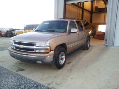 2001 suburban bi-fuel cng / gasoline....leather, loaded, nice