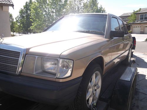 1985 mercedes-benz 190e 2.3 sedan 4-door 2.3l