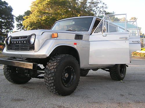 1972 toyota land cruiser fj55-inline 6 nice!