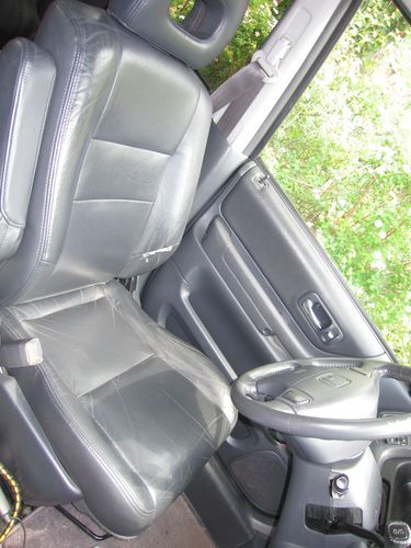 2001 HONDA CRV SE 4WD 138,000 GOLD 4dr SUVcharcoal leather seats DE tagged, image 4