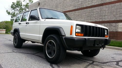 1997 jeep cherokee sport utility 4-door 4.0l 4wd low miles 54k