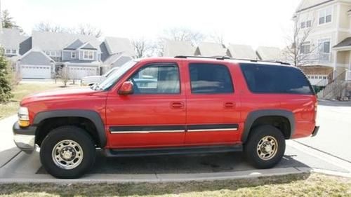 2001 chevrolet suburban 2500 lt sport utility 4-door 8.1l