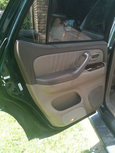 2004 Toyota Sequoia Limited Sport Utility 4-Door 4.7L, image 15